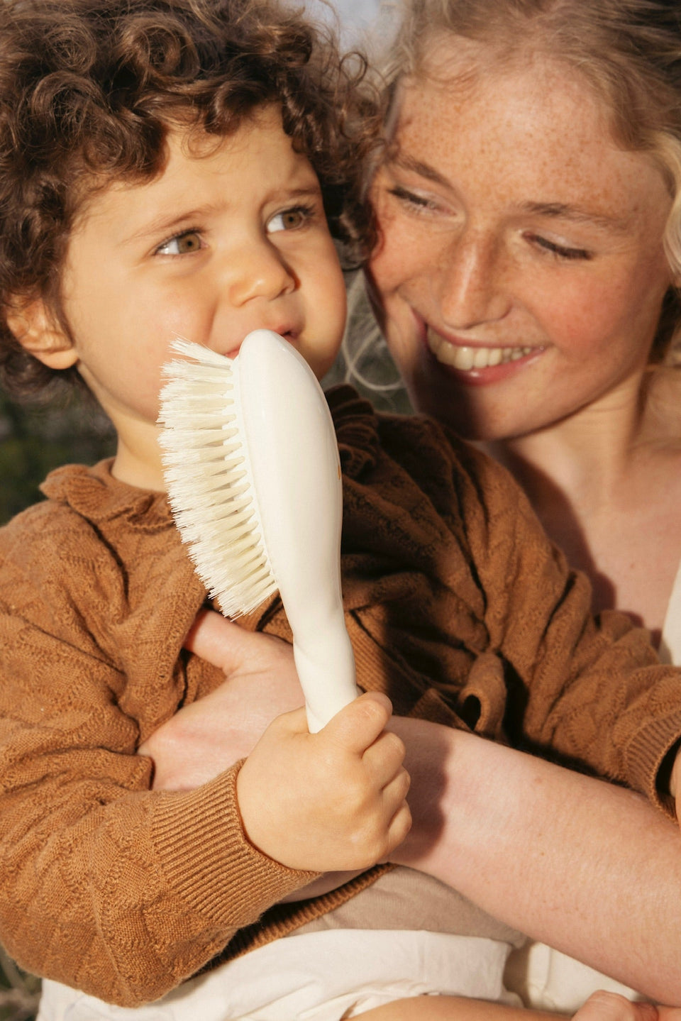 Quelle brosse à cheveux utiliser pour les enfants ?