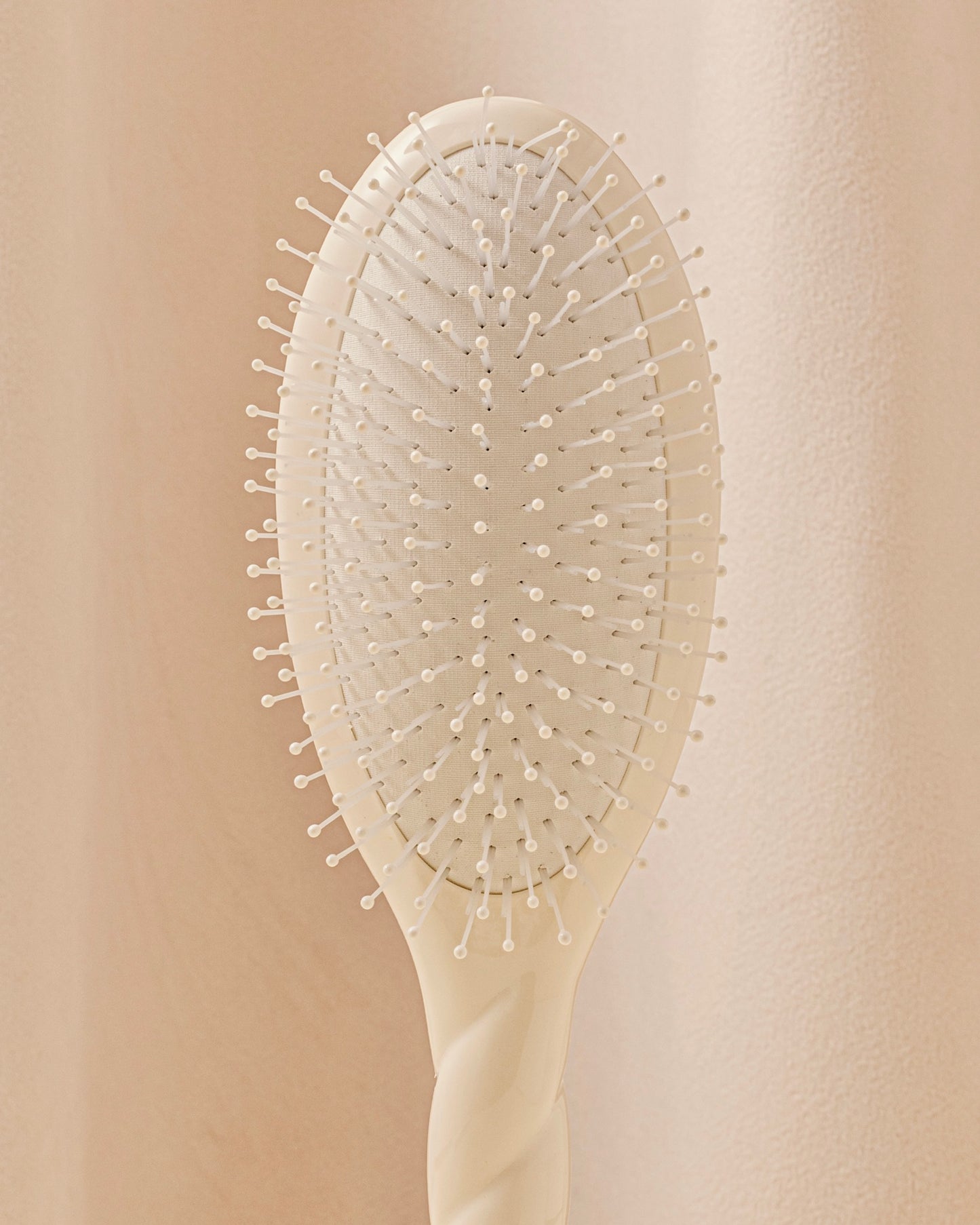The Creamy White Bonne Brosse Trio