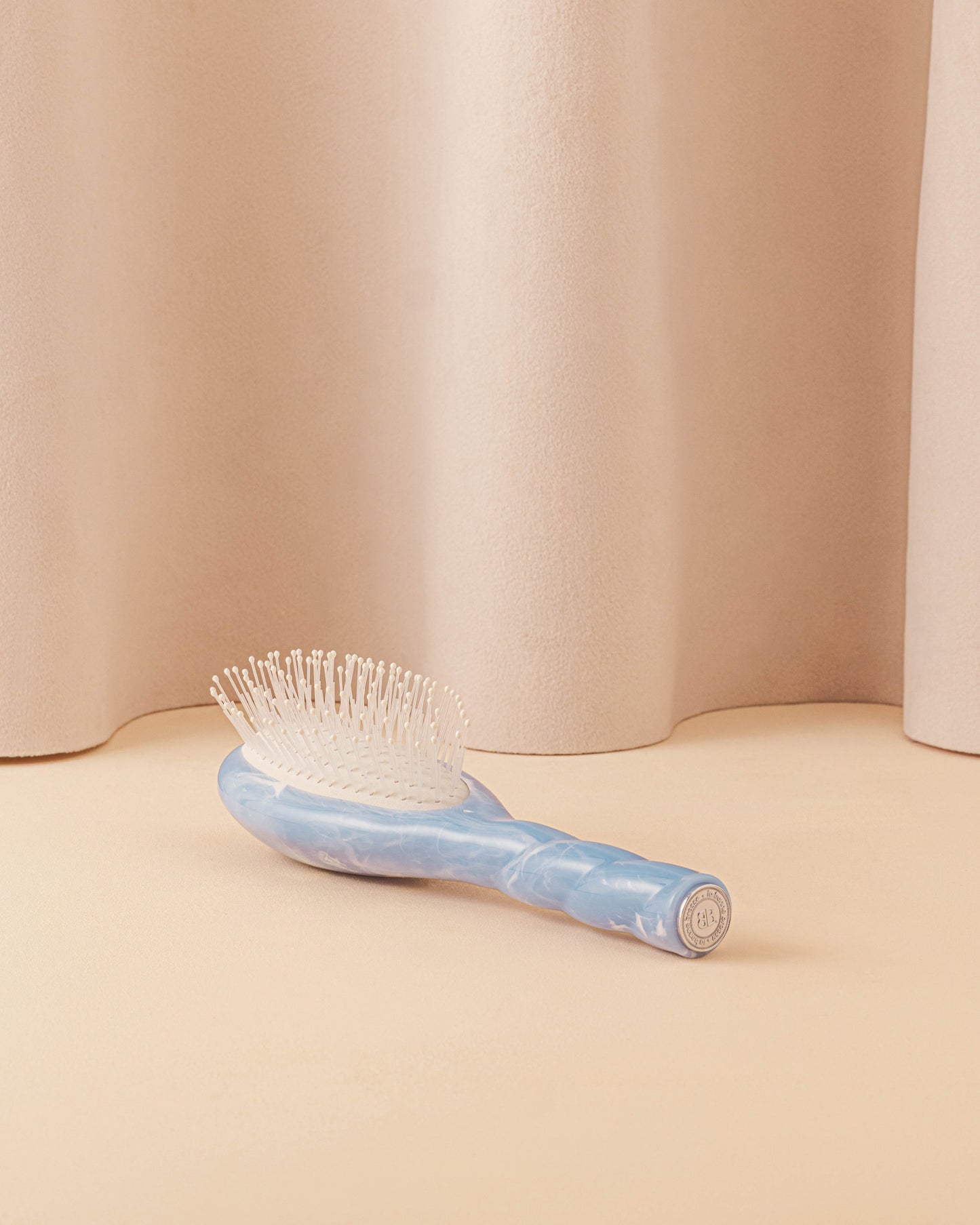 Roseanna x La Bonne Brosse N.04 La Petite Brosse Démêlante & Massante La Miracle Tie & Dye Bleu