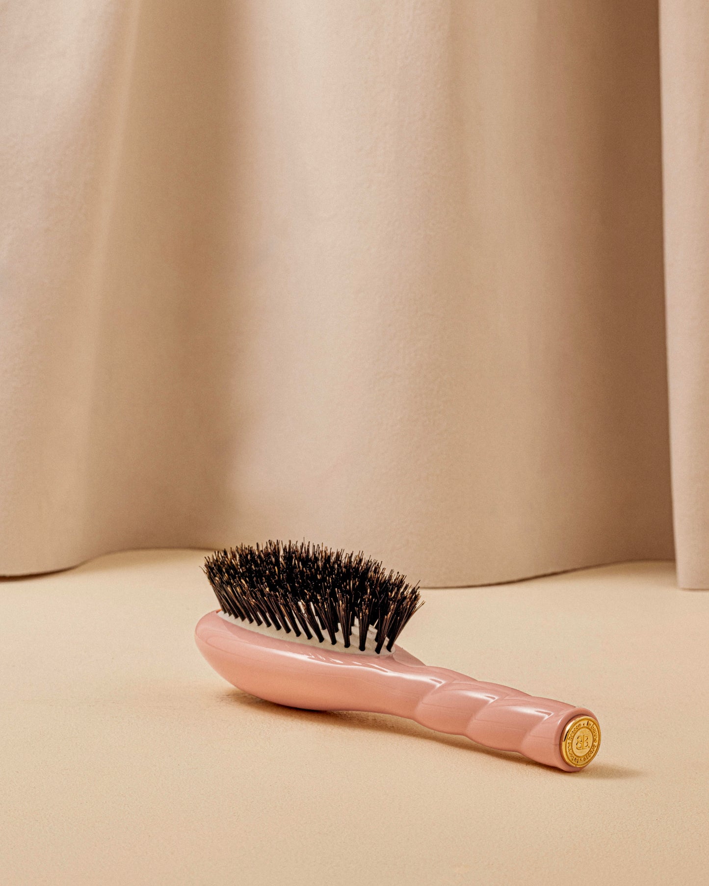 Edition limitée Octobre Rose N.01 La Petite Brosse Brillance & Soin l'Universelle