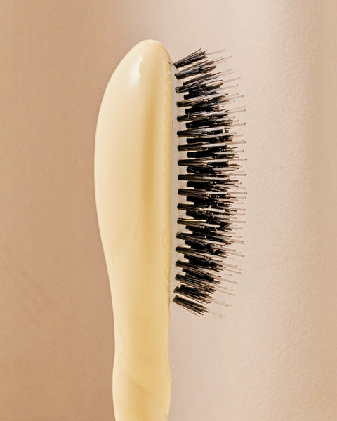N.02 The Small Care & Detangling HairBrush The Essential Ivory Cair - Image 2