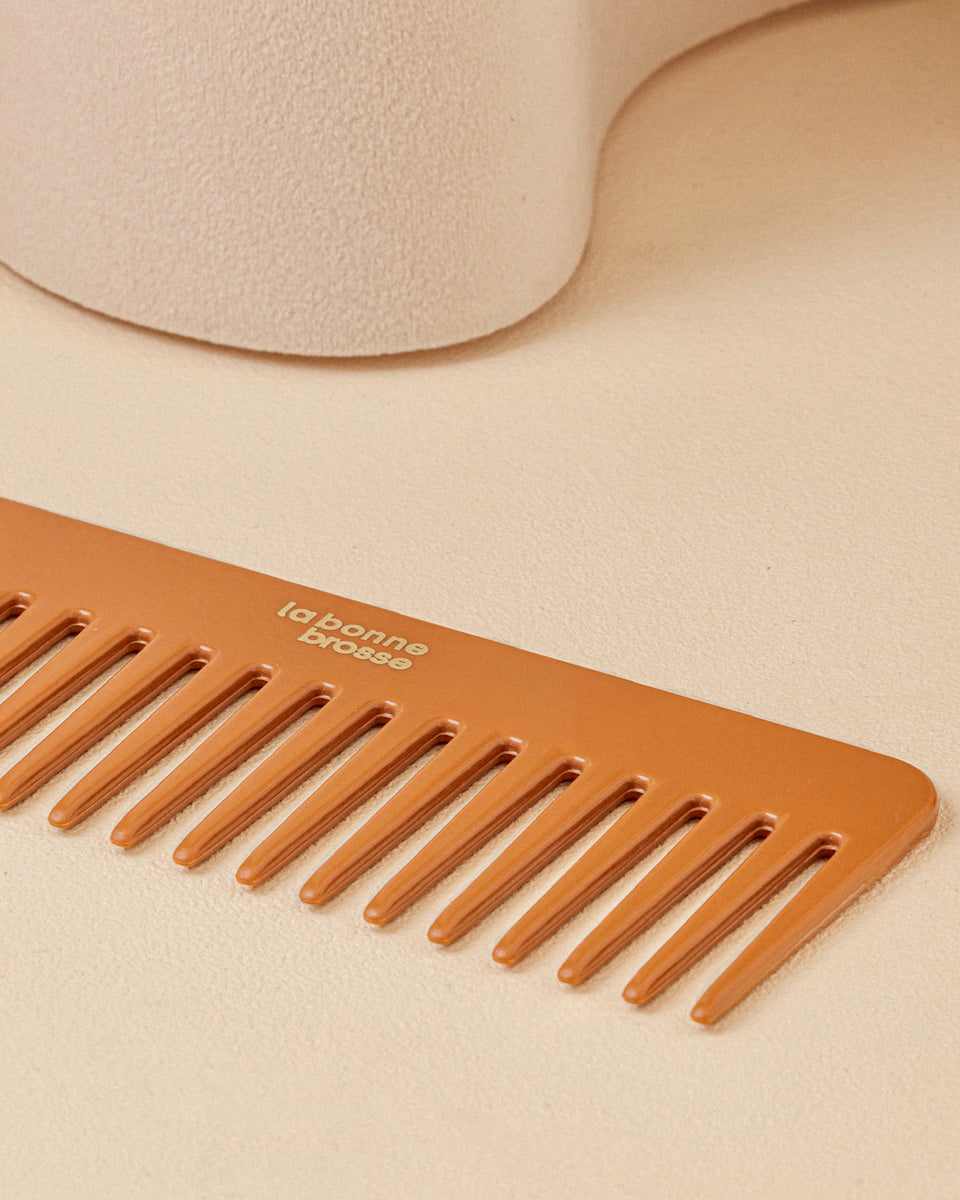 Il Pettine Largo Districante in Acetato Terracotta