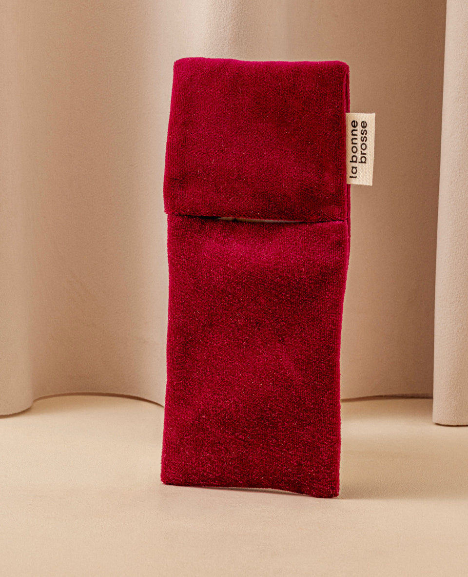 La Pochette "Petite Brosse" Rouge Cerise