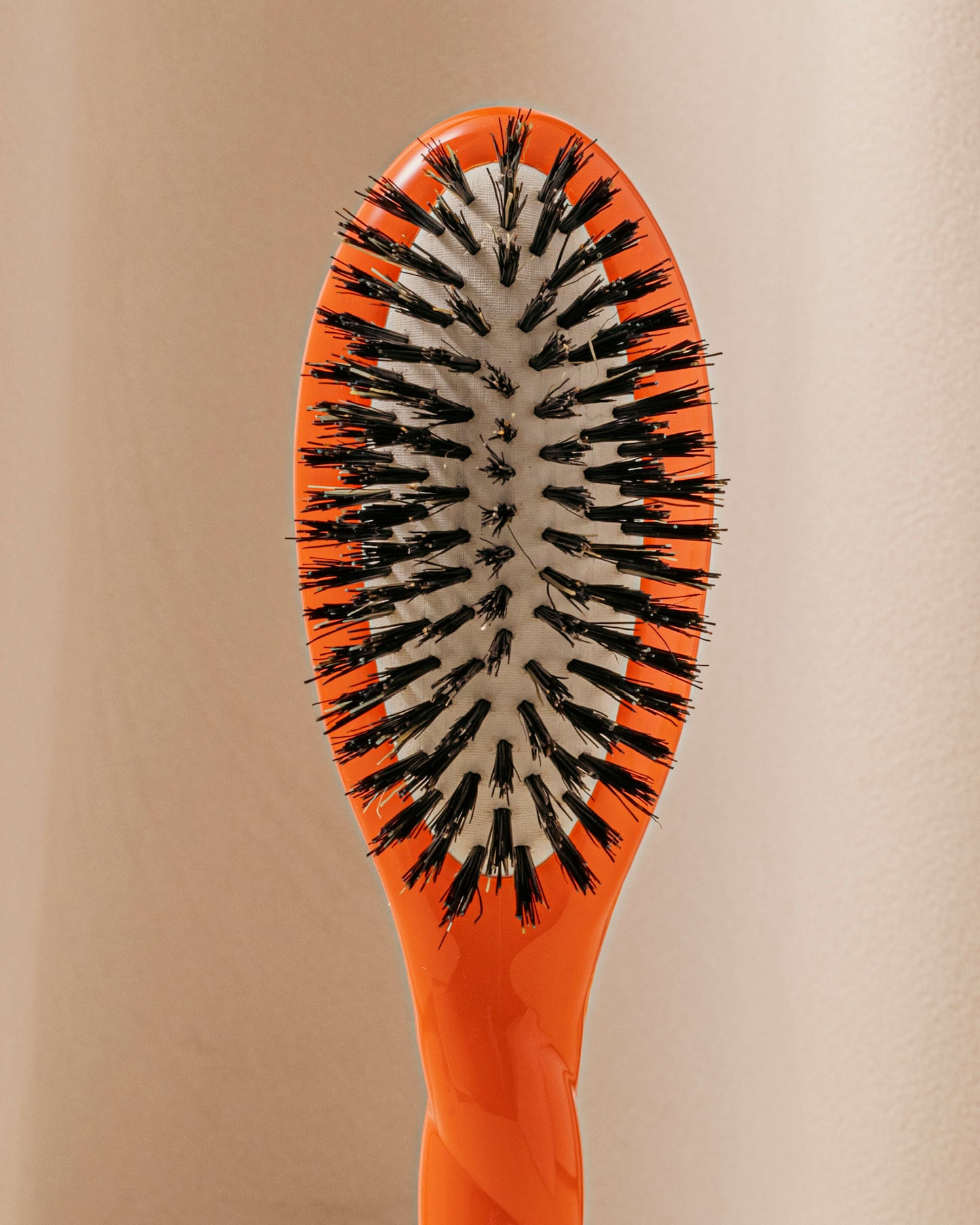 Limited Edition N.01 The Small Shine & Care Brush l'Universelle Orange Seventies