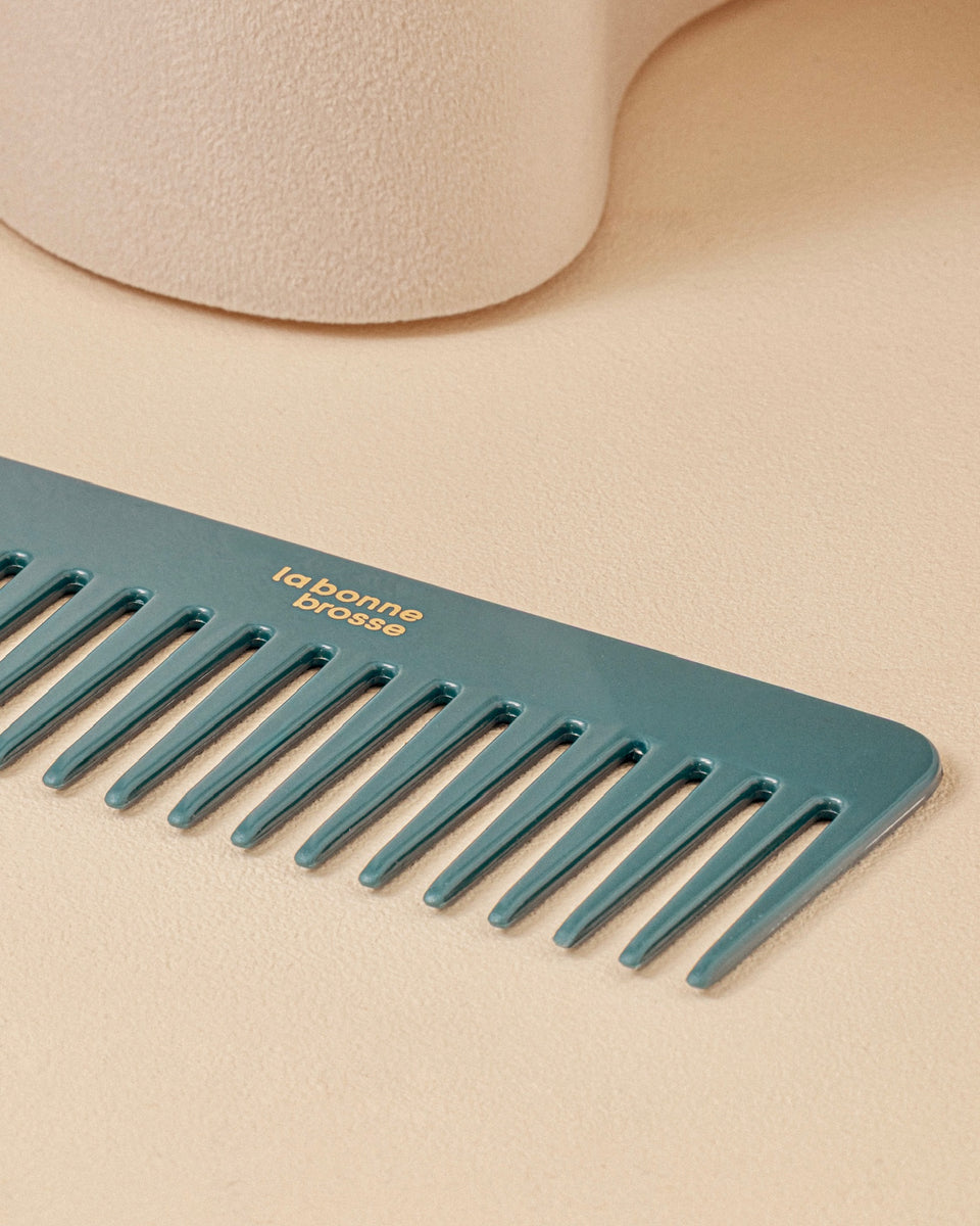 Il Pettine Largo Districante in Acetato Blu Inchiostro