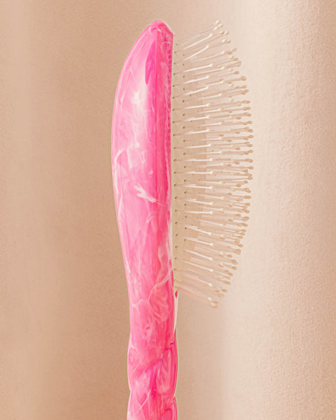 Roseanna x La Bonne Brosse N.04 The Detangling & Massaging Hairbrush The Miracle Pink Tie & Dye - Image 3