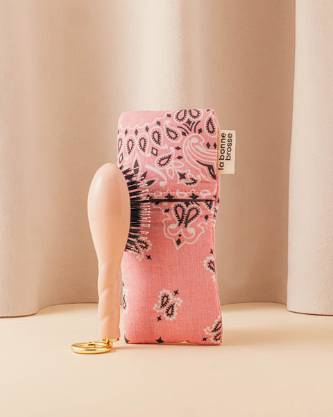 Call It By Your Name x La Bonne Brosse Pale Pink Micro Brush Pouch - Image 2