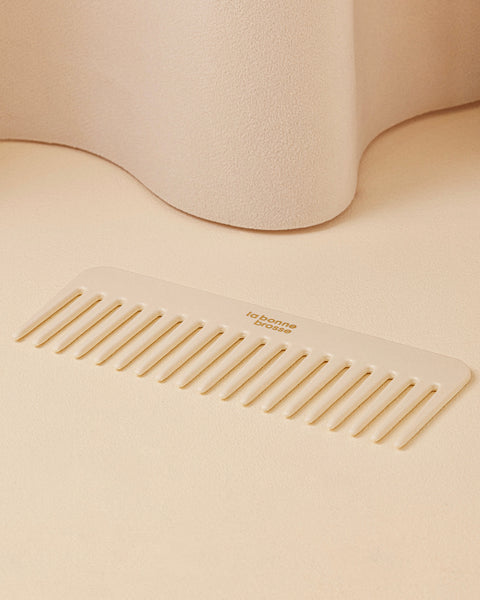 Le Peigne Large Démêlant en Acétate Blanc Crème - Image 3