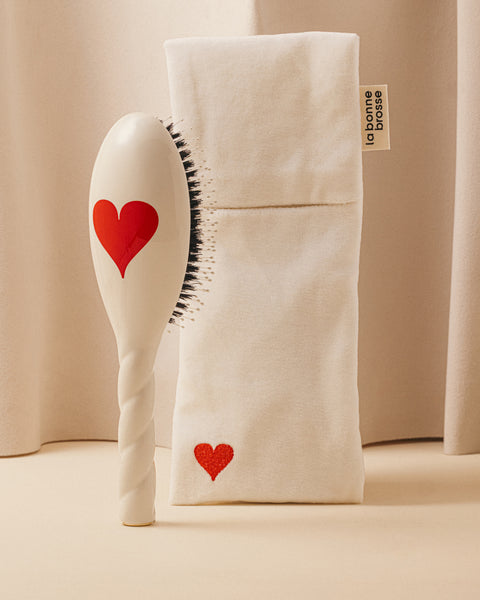 Limited Edition Queen of Hearts ‘Large HairBrush’ Pouch - Image 2