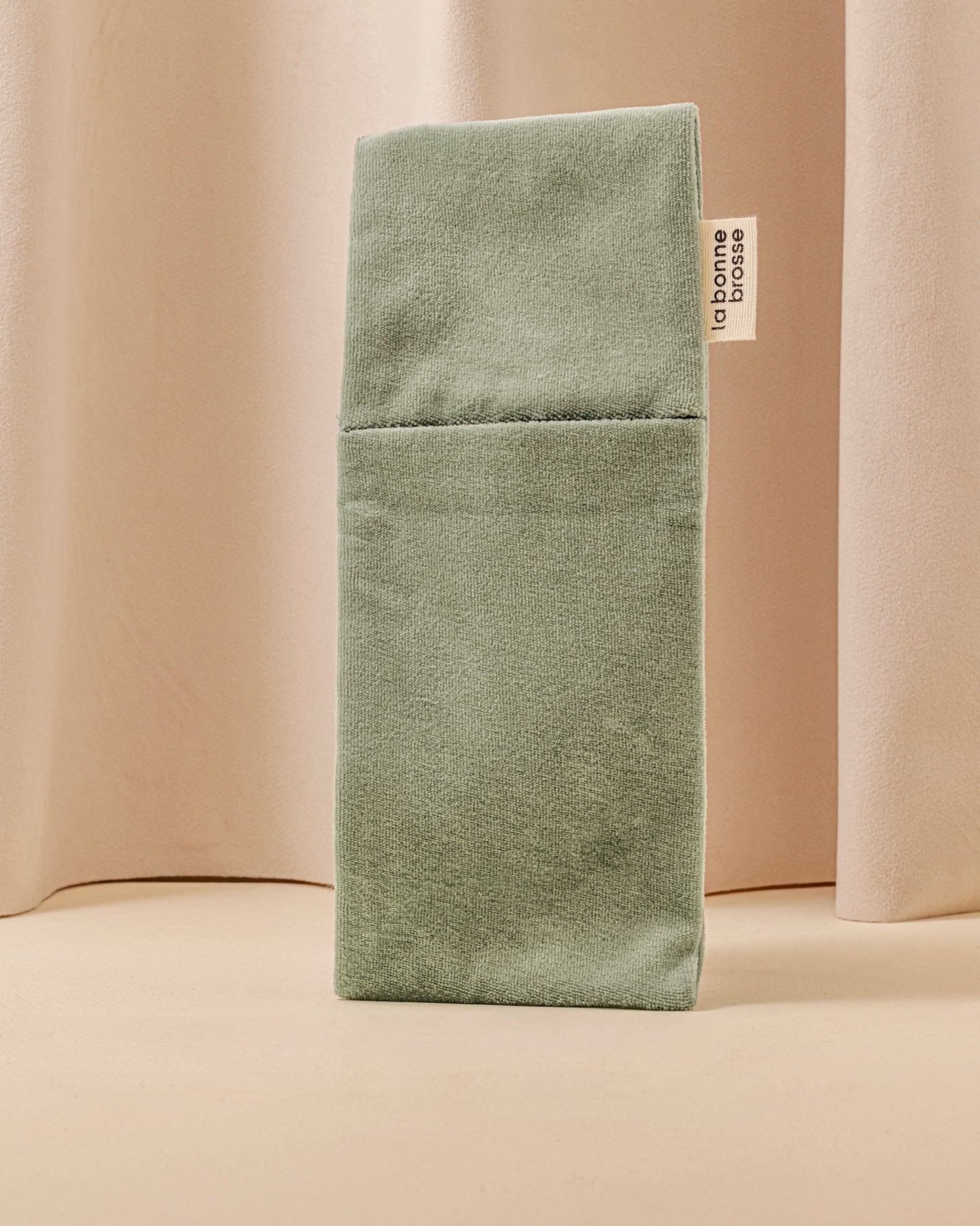Large Hair Brush’ Pouch Almond Green