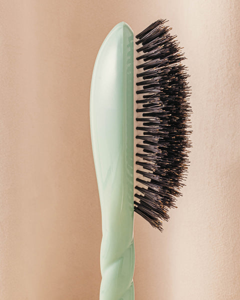 Limited Edition Lagoon Blue N.01 The Shine & Care Hairbrush The Universal - Image 3