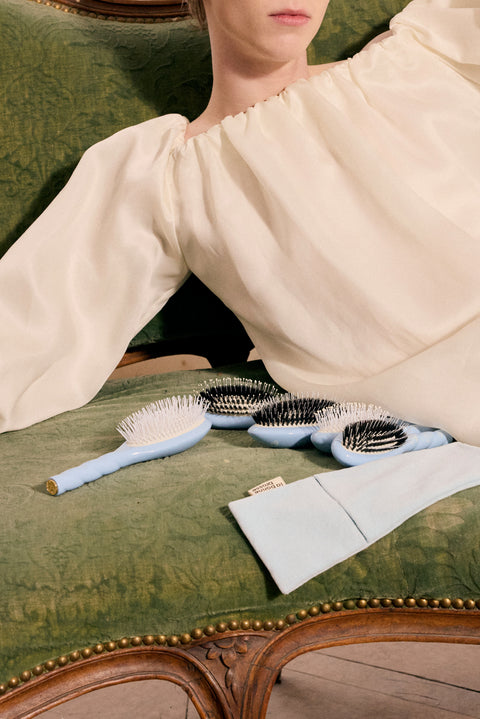 Duo : La Bonne Brosse et sa Pochette Bleu Ciel - Image 2