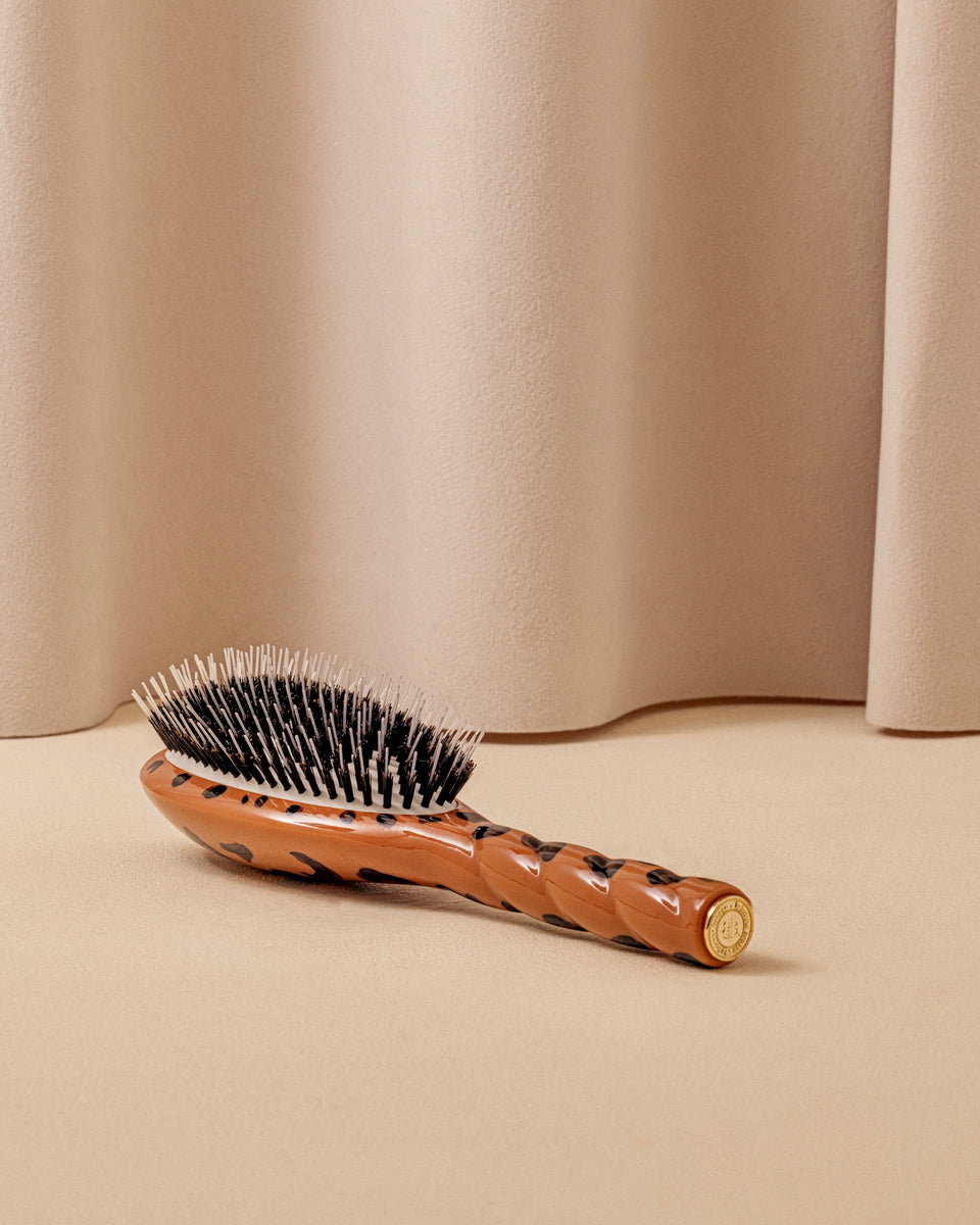 Balzac Paris x La Bonne Brosse N.02 La Spazzola Districante e Trattante L’Indispensabile