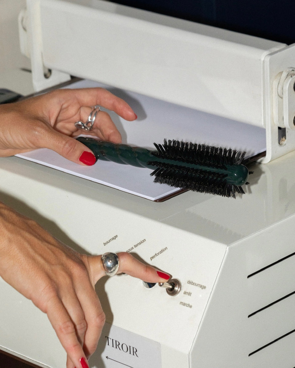 N.05 La Spazzola Rotonda Brushing Volume & Stile Verde Smeraldo