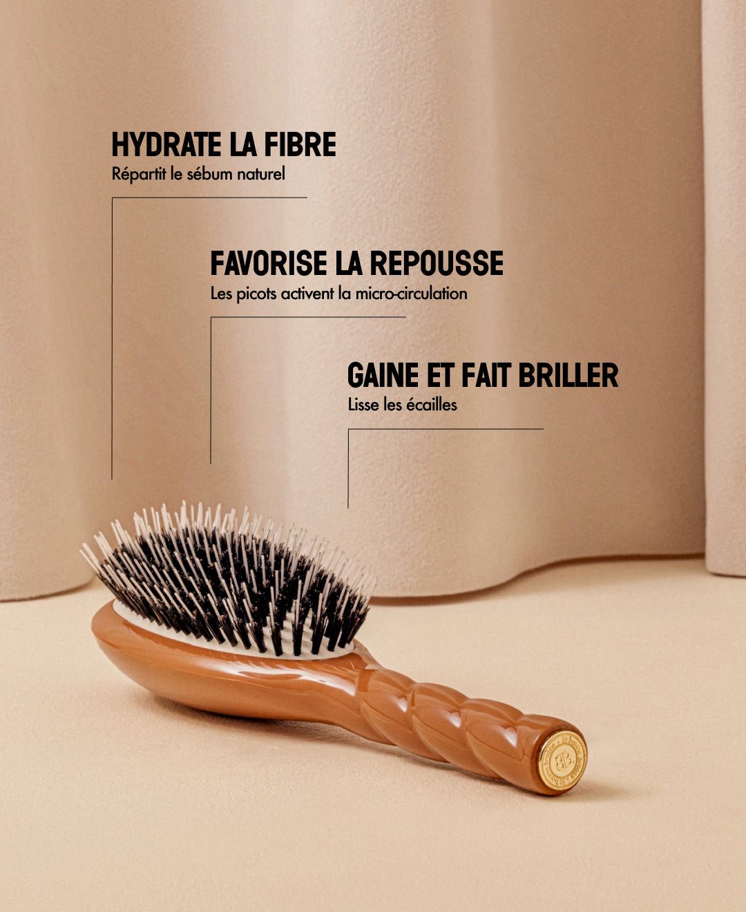 N.02 La Brosse Démêlante & Soin l'Indispensable Terracotta