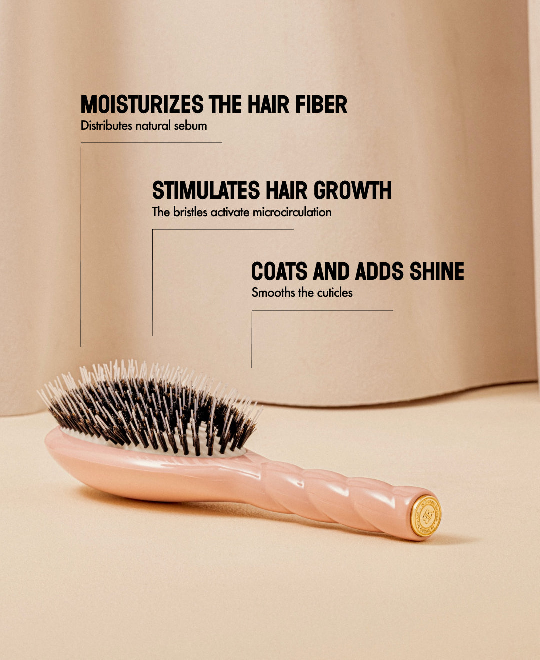 N.02 The Detangling & Care Brush The Essential Powder Pink