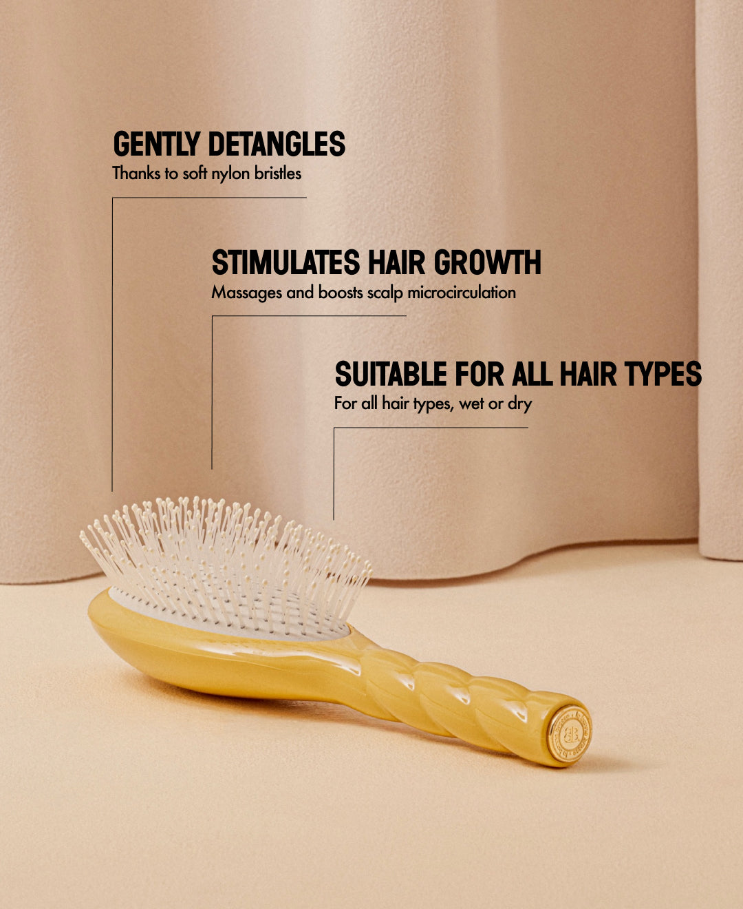 N.04 The Massaging Detangling HairBrush The Miracle Saffron Yellow