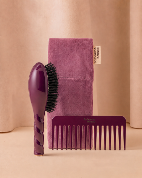Trio: Die kleine Bürste, ihr Kamm und ihre Tasche Limitierte Edition Aubergine - Image 1