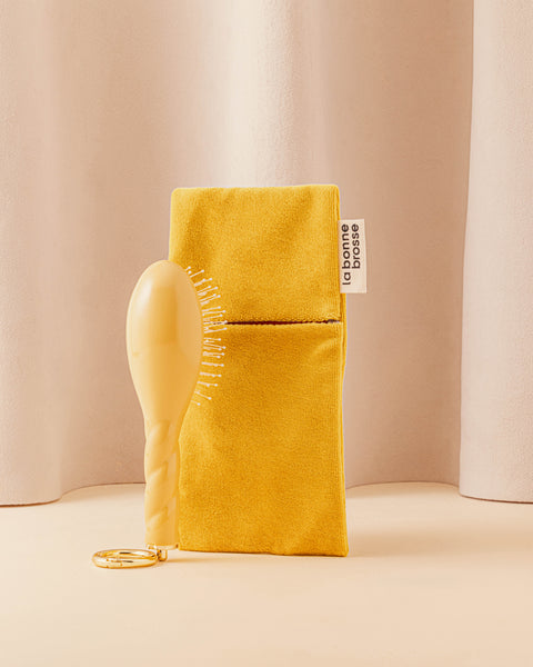 Die Tasche „Mikro Bürste“ Safrangelb - Image 2