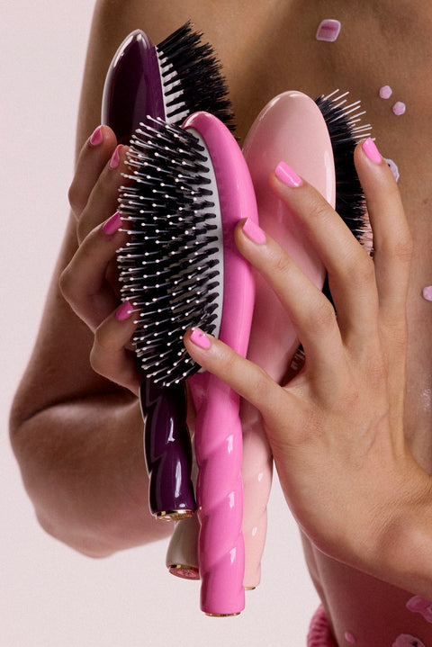 Edition limitée Octobre Rose N.03 La Brosse Cuir Chevelu Sensible l'Indispensable Douceur - Image 2