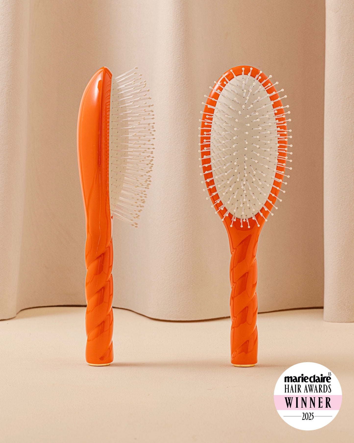 Limited Edition N.04 The Seventies Orange Miracle Detangling Massaging Brush