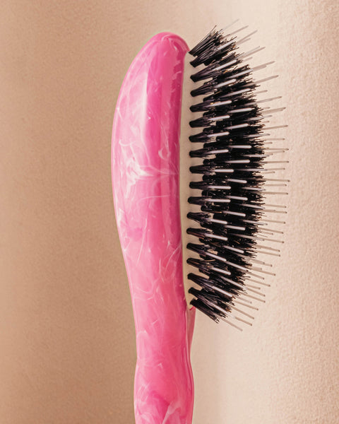Roseanna x La Bonne Brosse N.02 The Small Care & Detangling Hairbrush The Essential Pink Salty Gelato - Image 3