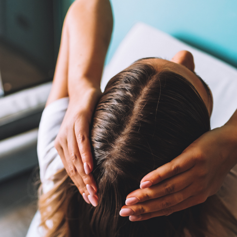 Cuir chevelu et cheveux Gras 