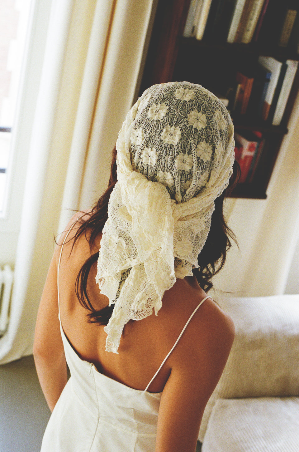 Donatelle Godart x La Bonne Brosse The Lace Scarf