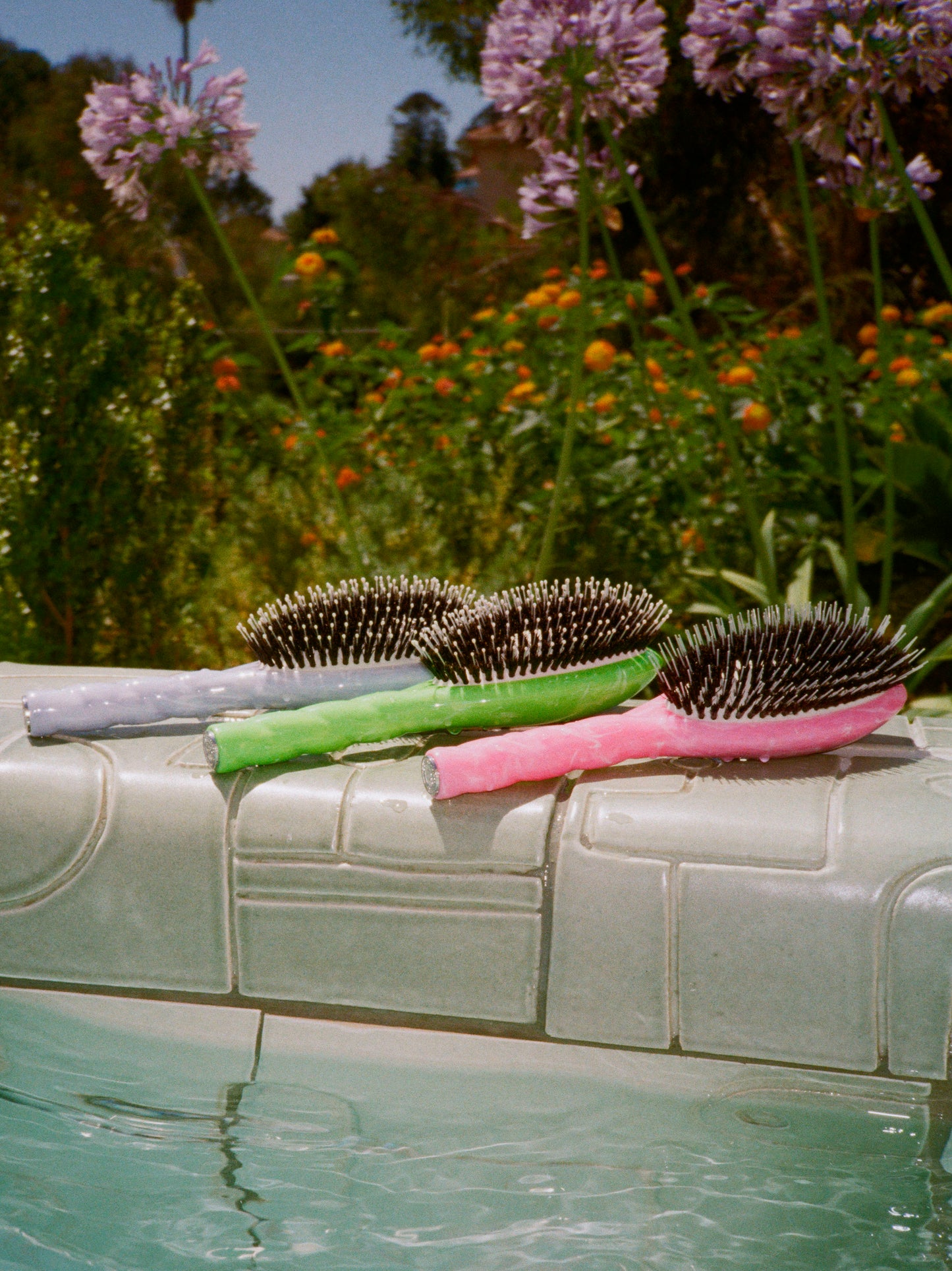 Roseanna x La Bonne Brosse N.02 Die Kleine Bürste Unverzichtbare Entwirrung und Pflege Tie & Dye Grün