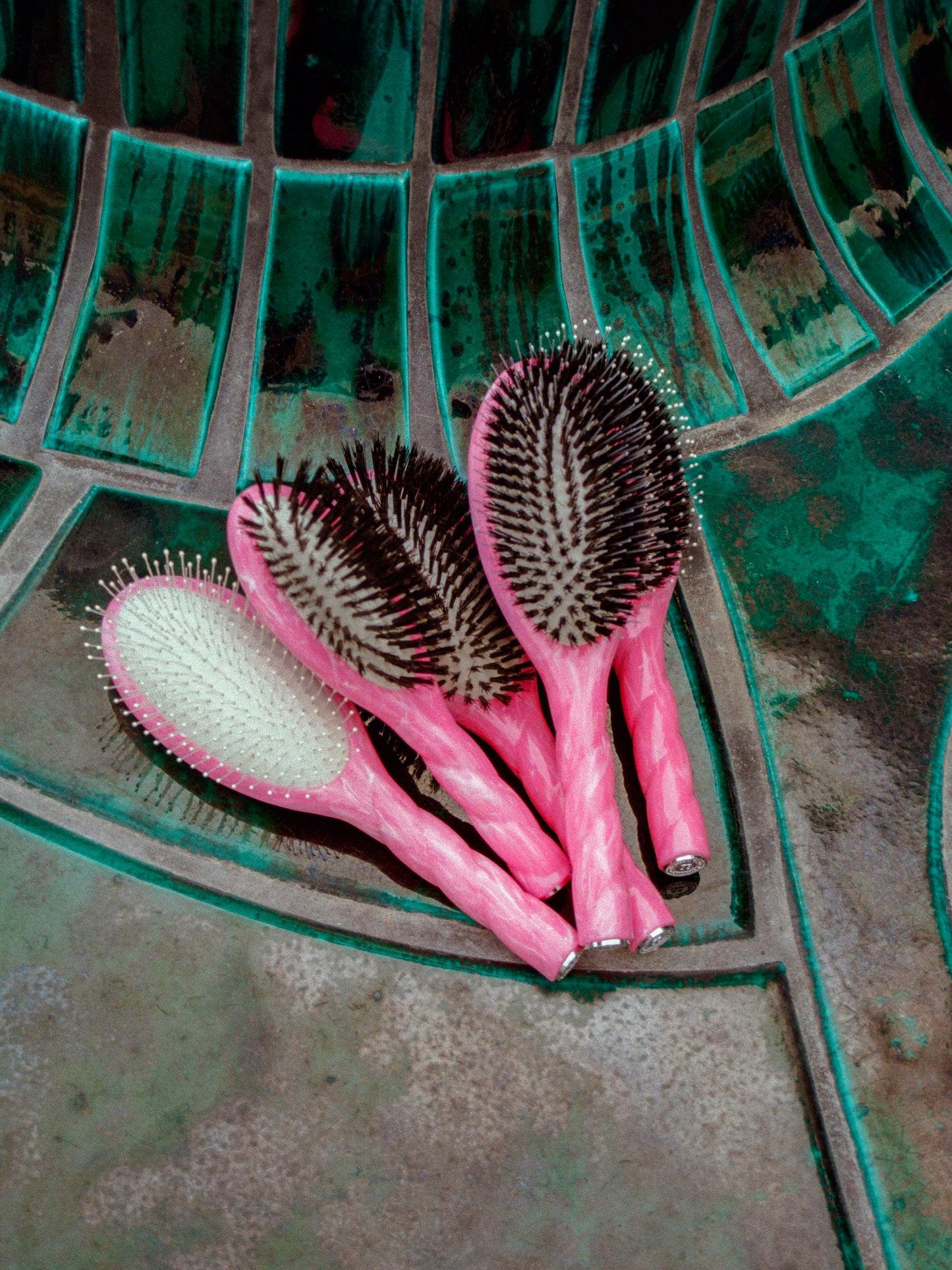 Roseanna x La Bonne Brosse N.01 The Small Shine & Care The Universal Hairbrush Pink Tie & Dye 