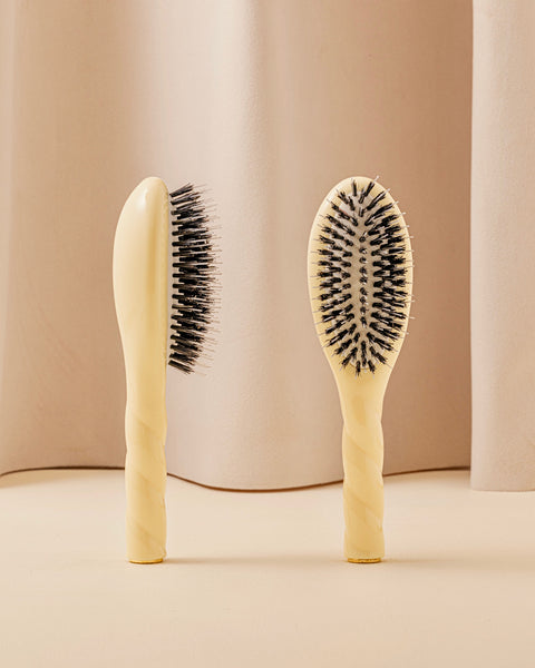 N.02 The Small Care & Detangling Hair Brush THE ESSENTIAL Ivory Cair - Image 1