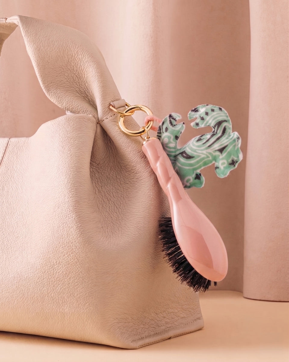 Call It By Your Name x La Bonne Brosse Duo: Micro Brush N.01 Powder Pink and its Charm