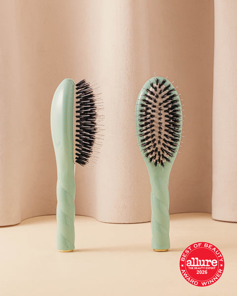 N.02 The Small Care & Detangling Hairbrush The Essential Lagoon Blue - Image 1