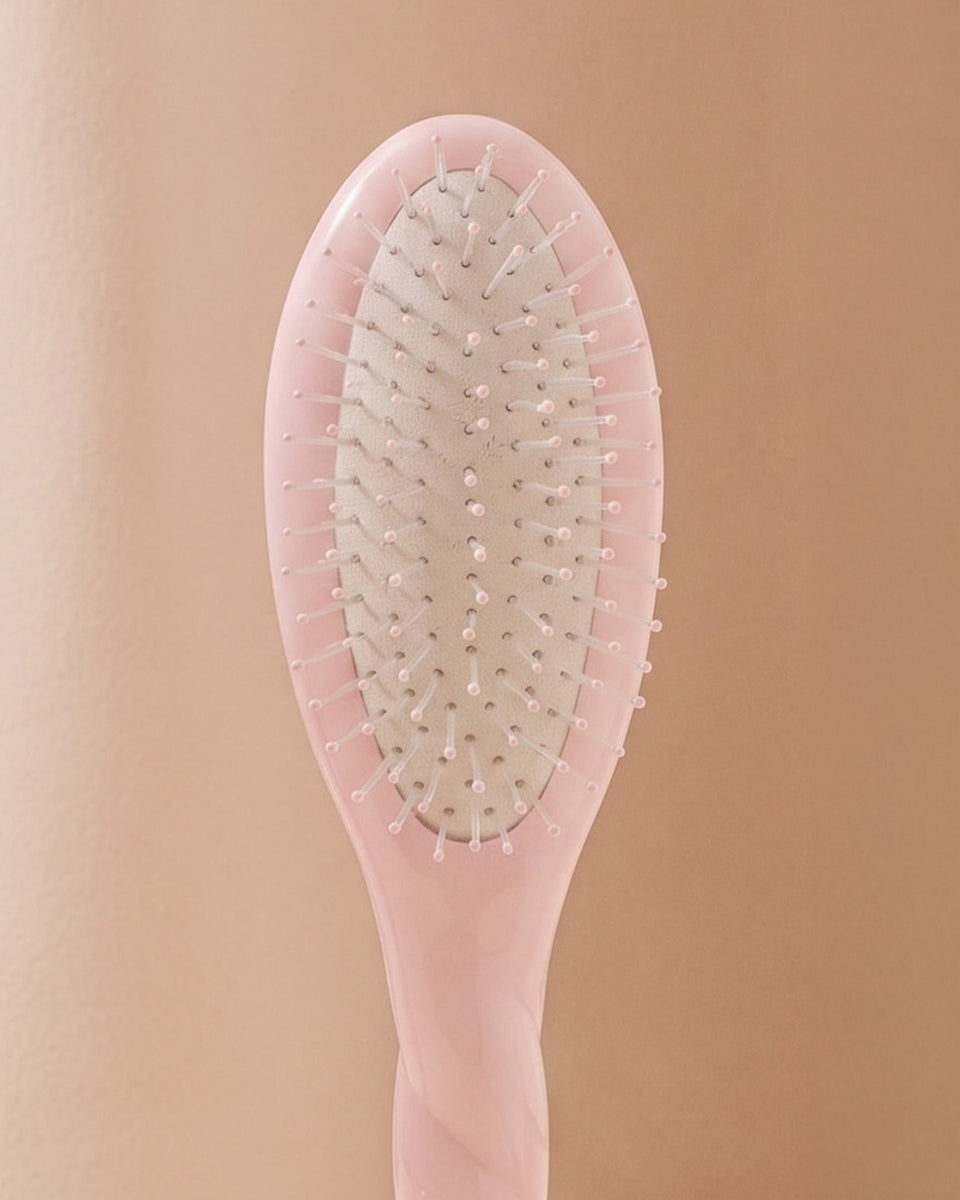 N.07 The Small Stimulating & Detangling HairBrush The Intense Lilac Pink