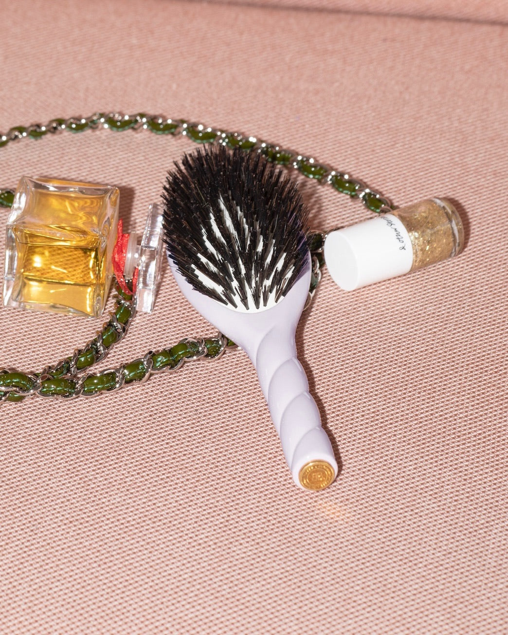 N.01 The Shine & Care Hair Brush THE UNIVERSAL Pink
