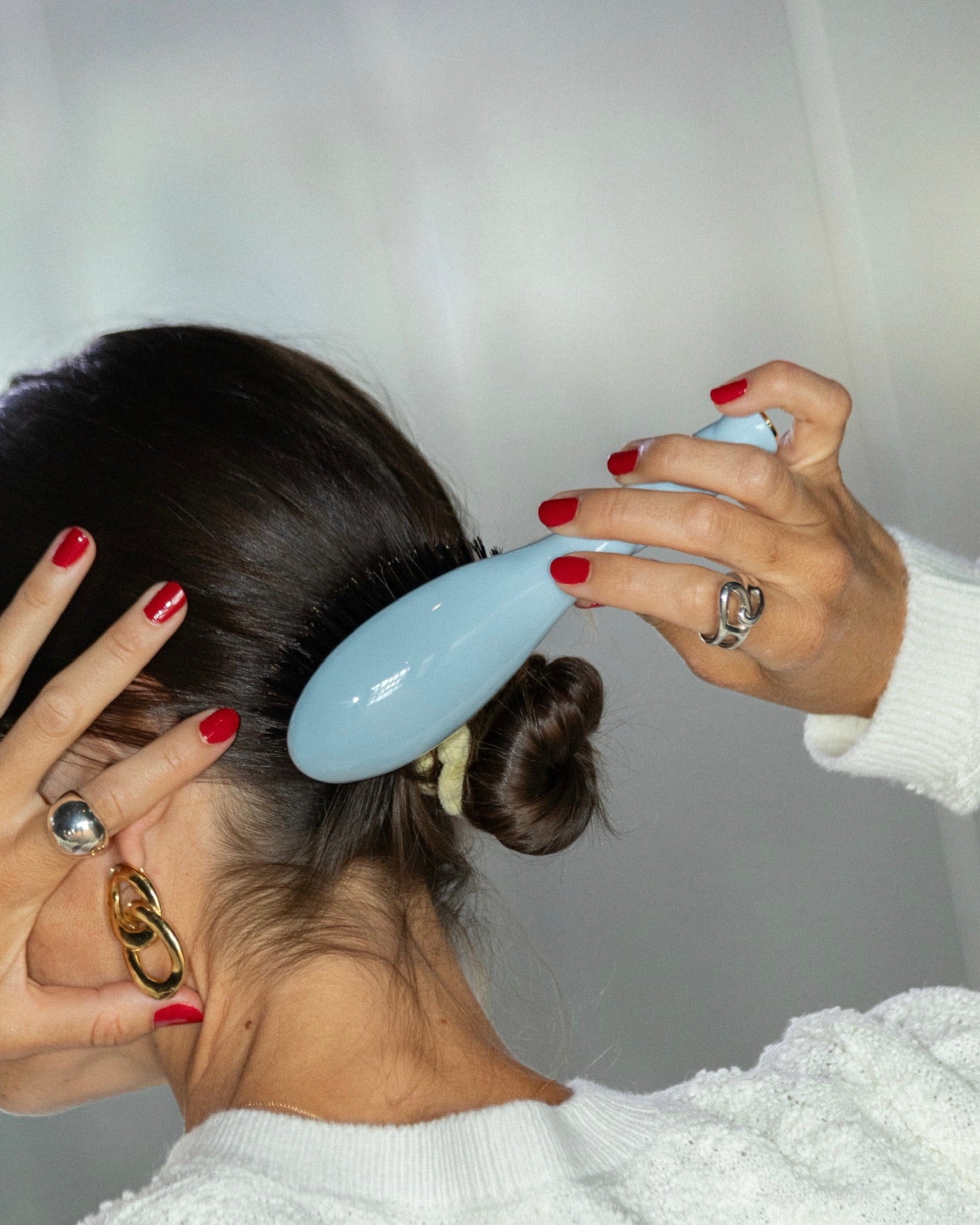 N.01 The Small Shine & Care Hair Brush THE UNIVERSAL Light Blue