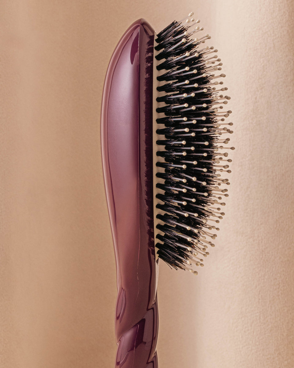 Édition Limitée Aubergine N.03 La Brosse Cuir Chevelu Sensible l'Indispensable Douceur