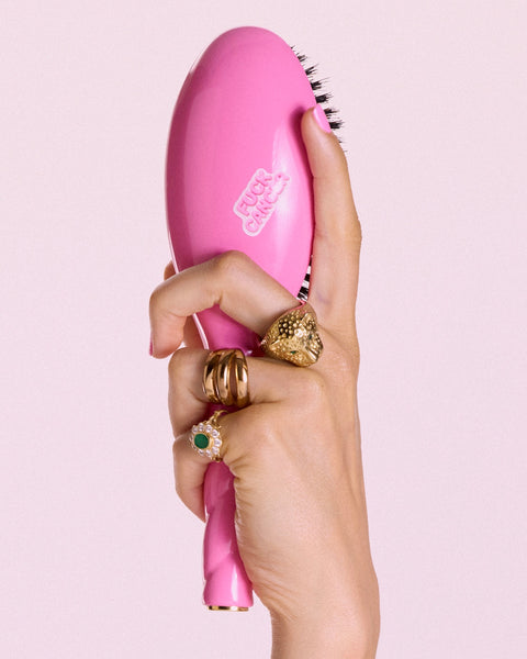Duo: La Bonne Brosse and Its Pouch Pink October Limited Edition - Image 2