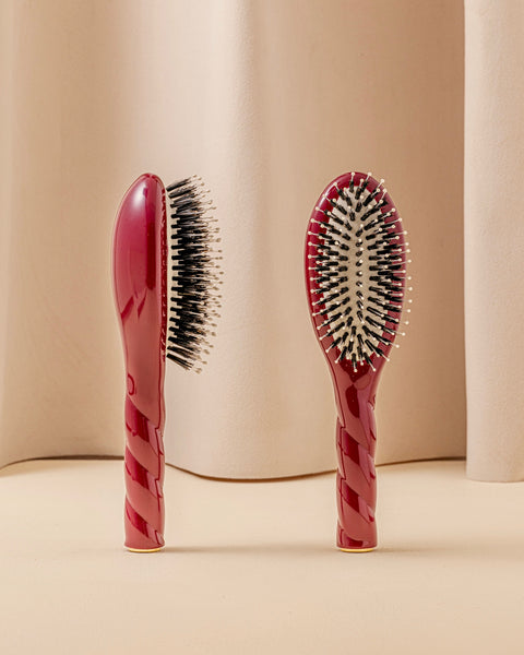 N.03 The Small Gentle Scalp Care Hair Brush THE ESSENTIAL SOFTNESS Cherry Red  - Image 1