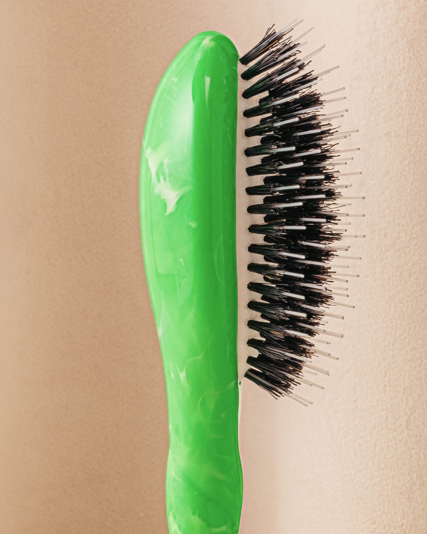 Roseanna x La Bonne Brosse N.02 La Petite Brosse Démêlante & Soin l'Indispensable Tie & Dye Vert