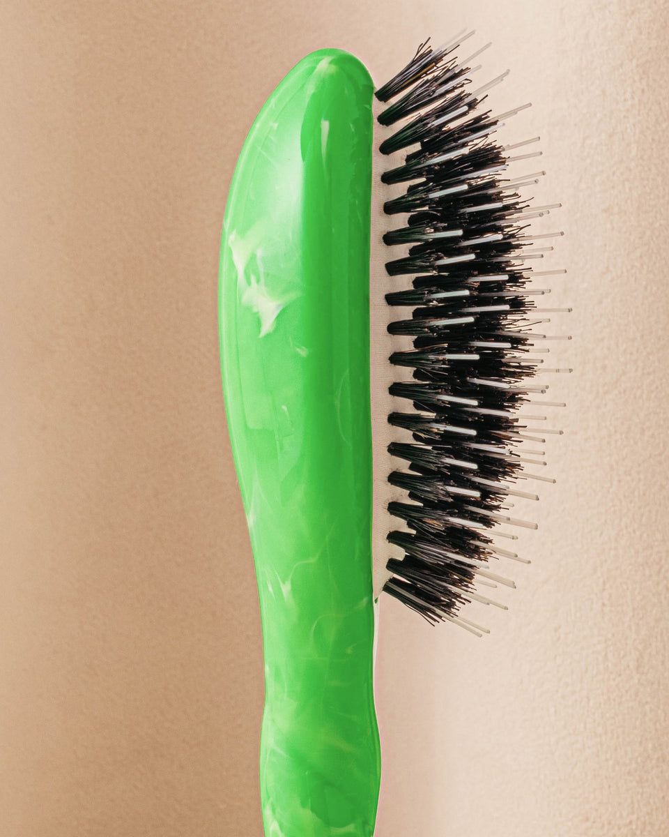 Roseanna x La Bonne Brosse N.02 La Petite Brosse Démêlante & Soin l'Indispensable Tie & Dye Vert