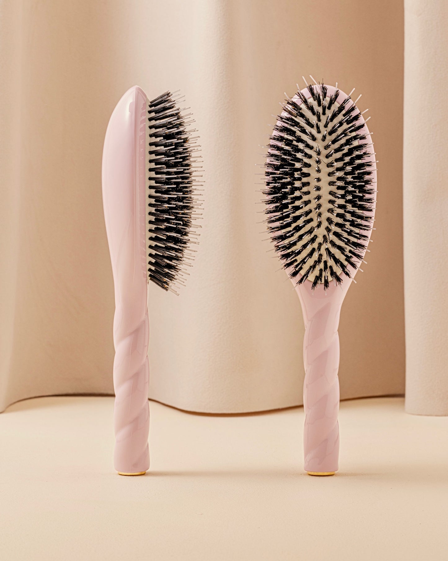 Trio : La Bonne Brosse, son Peigne et sa Pochette Rose Lilas