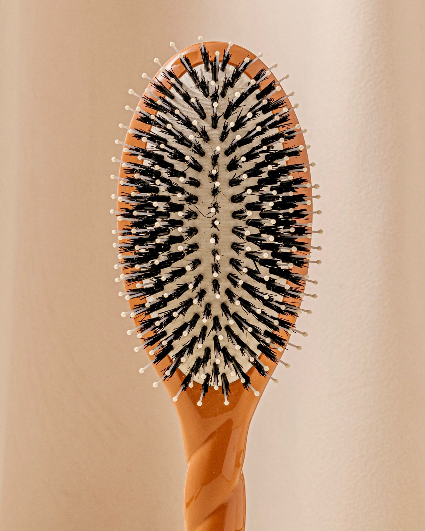 N.03 La Brosse Cuir Chevelu Sensible l'Indispensable Douceur Terracotta