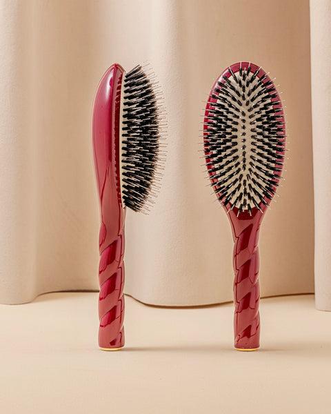 N.02 The Care & Detangling Hair Brush THE ESSENTIAL Cherry Red - Image 1