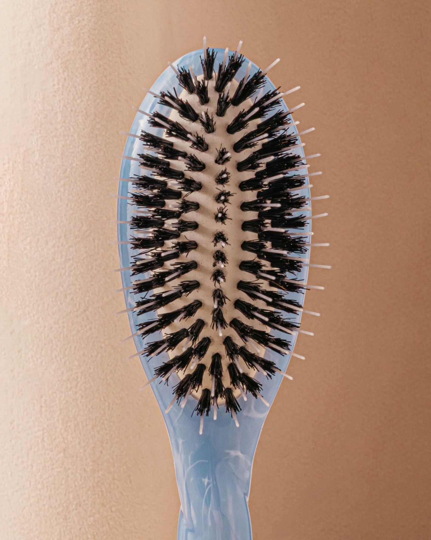 Roseanna x La Bonne Brosse N.02 La Piccola Spazzola Districante e Trattante L’Indispensabile Tie & Dye Blu