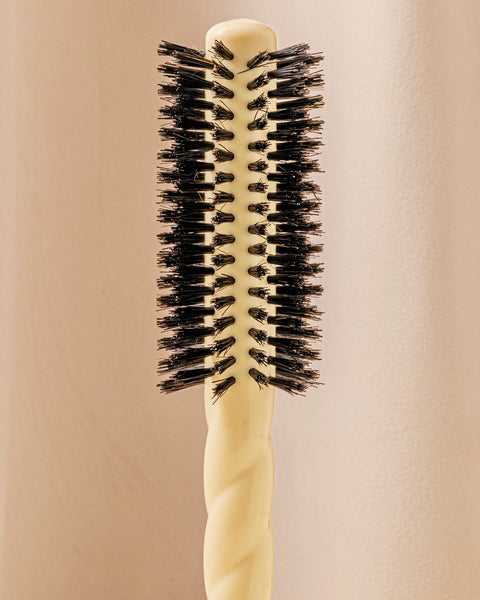 N.05 The Round Blowout HairBrush Volume & Style Ivory Cair - Image 1