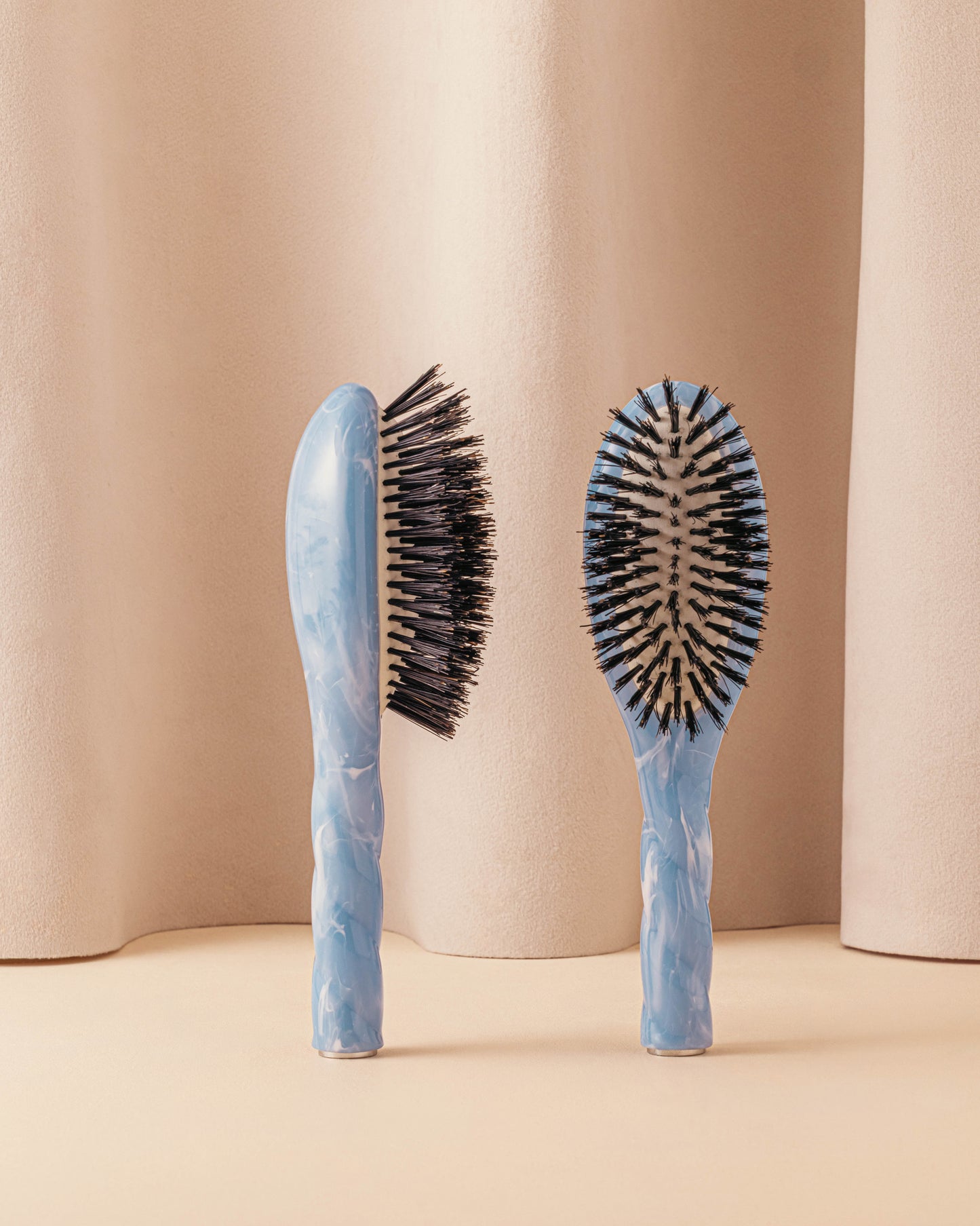 Duo : La Petite Brosse Salty Gelato Bleu et son Pochon