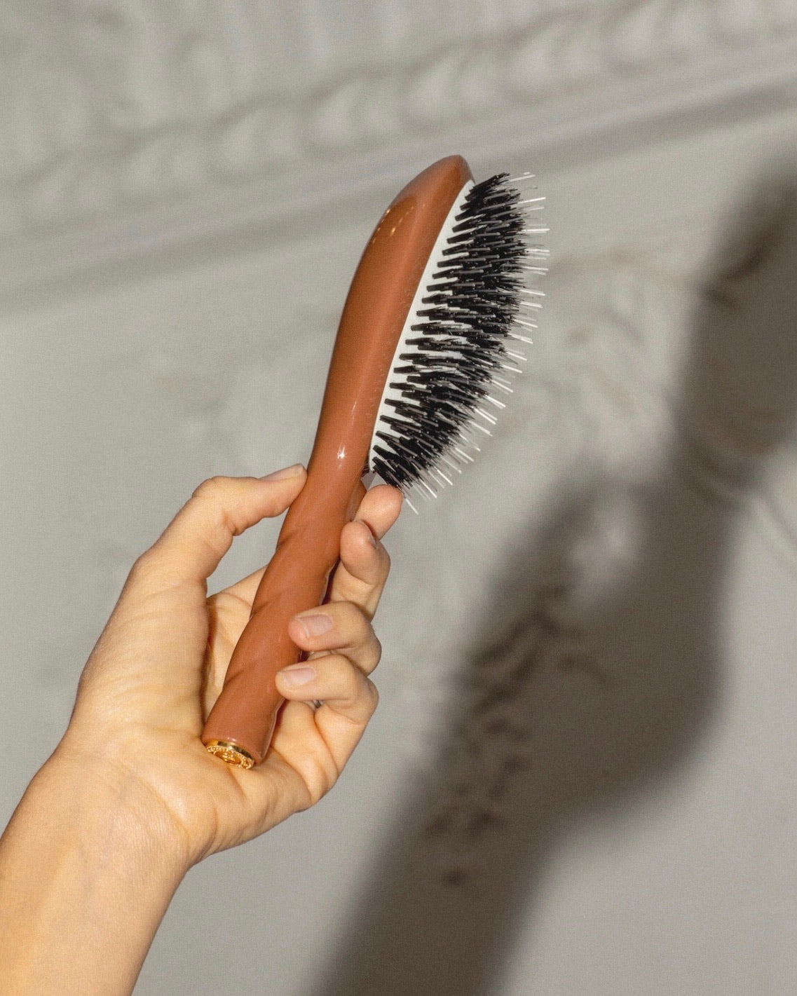 N.02 La Brosse Démêlante & Soin l'Indispensable Terracotta