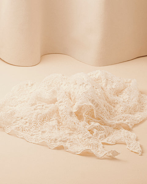 Donatelle Godart x La Bonne Brosse Le Fichu en Dentelle - Image 3