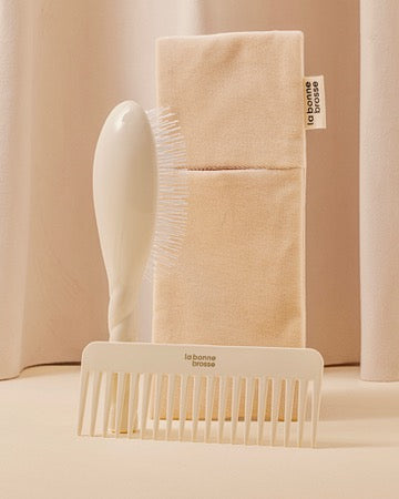 ‘Small Hair Brush’ Pouch White Cream  - Image 2